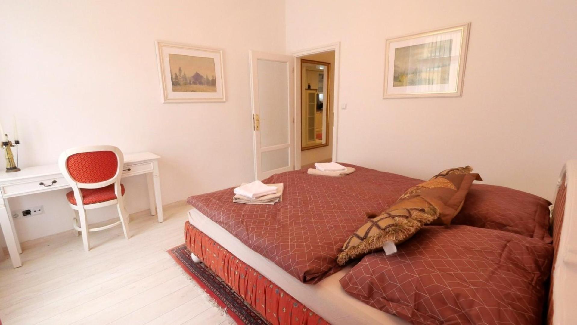 Velky 3I Apartman V Centre Mesta Братислава Екстер'єр фото