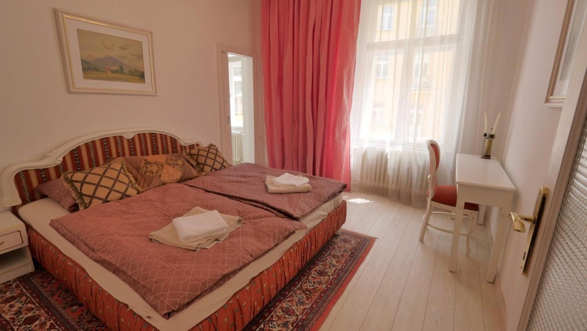 Velky 3I Apartman V Centre Mesta Братислава Екстер'єр фото